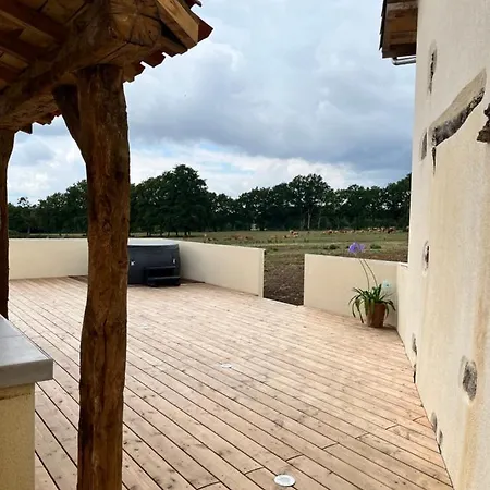 A L'ombre Des Magnolias * Lesterps