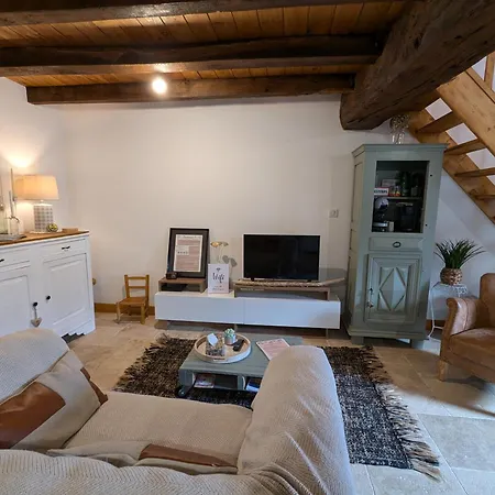 à L'ombre Des Magnolias Lesterps