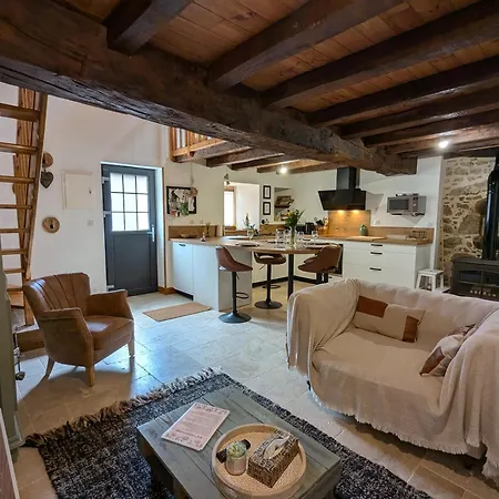 A L'ombre Des Magnolias