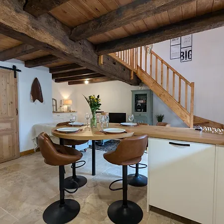 A L'ombre Des Magnolias