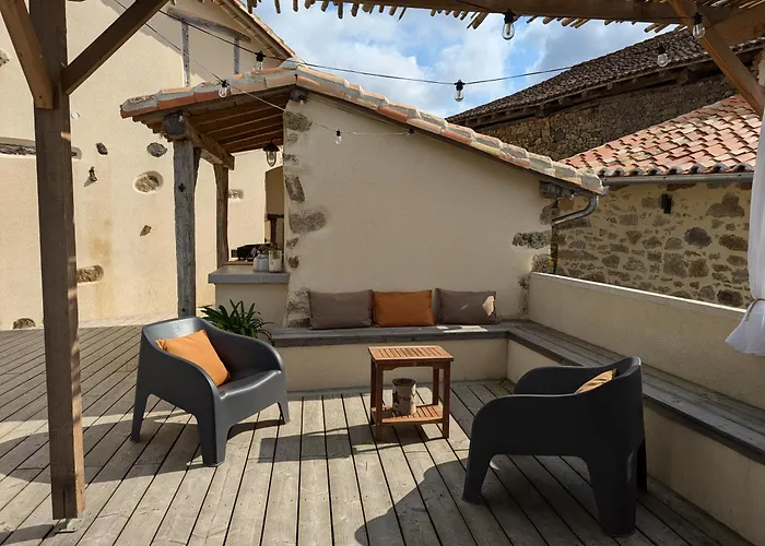 Casa vacanze à L'ombre Des Magnolias Lesterps