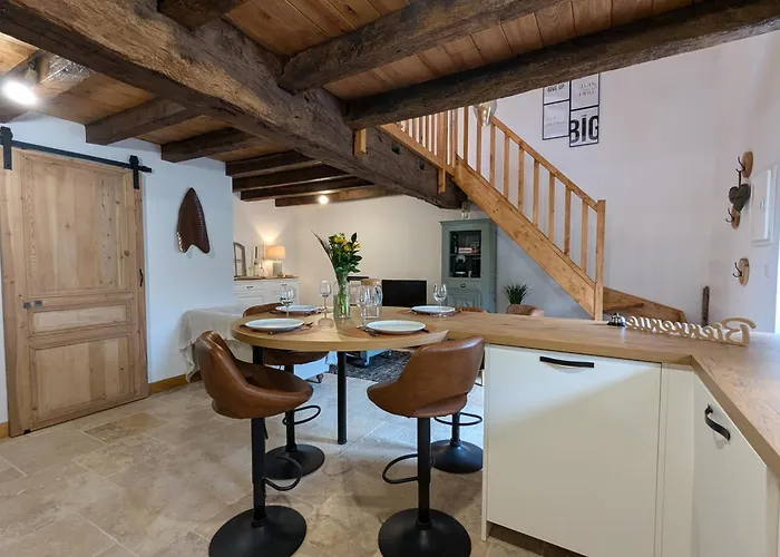 A L'ombre Des Magnolias